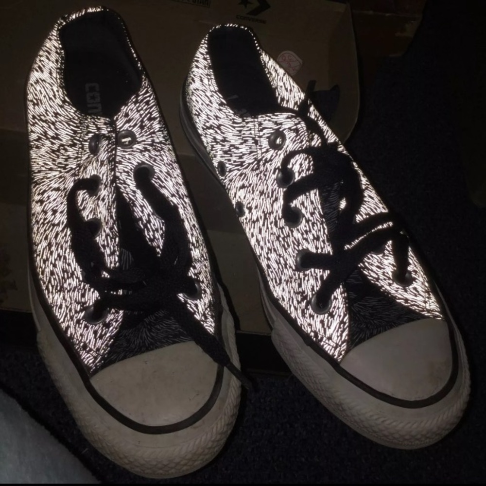 Converse